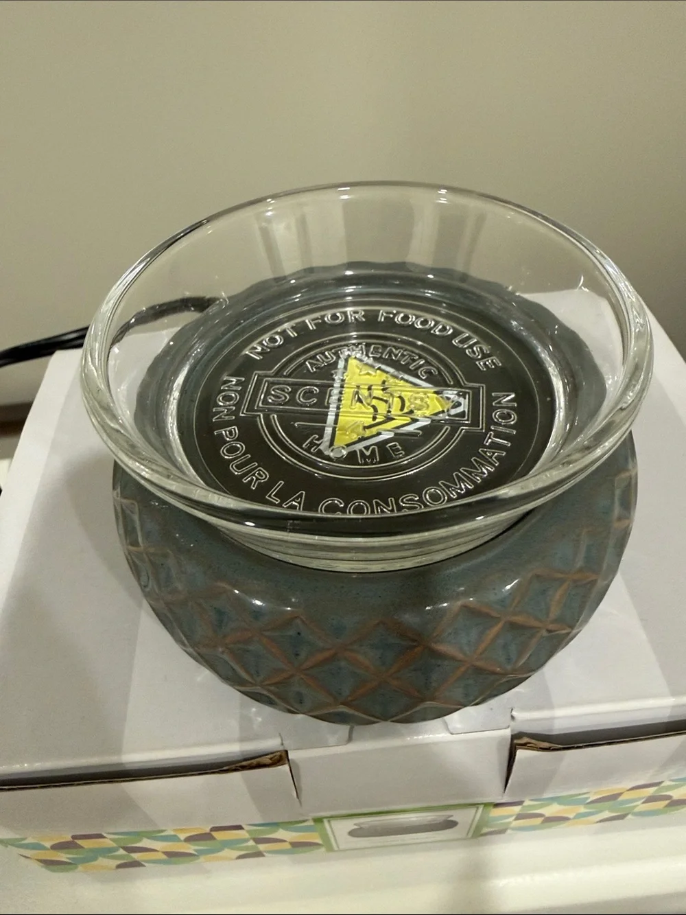Scentsy ceramic base